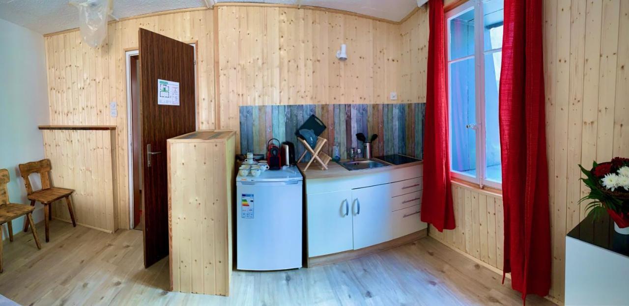 Weisses Roessli Otel Leukerbad Dış mekan fotoğraf
