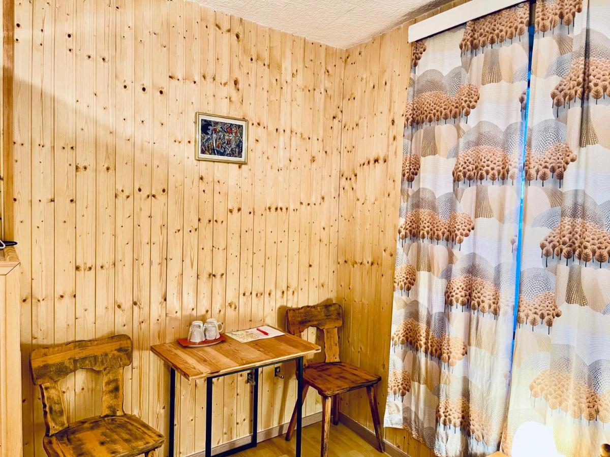 Weisses Roessli Otel Leukerbad Dış mekan fotoğraf