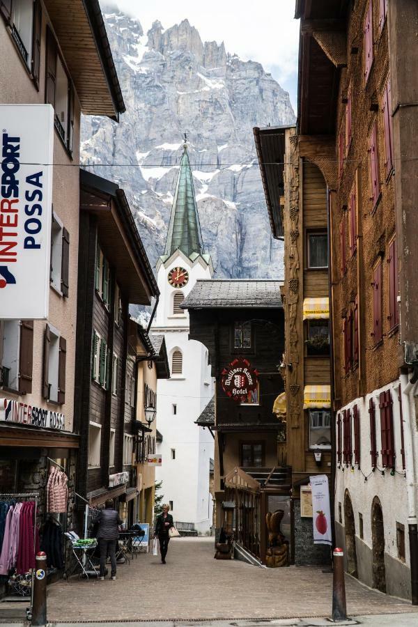 Weisses Roessli Otel Leukerbad Dış mekan fotoğraf