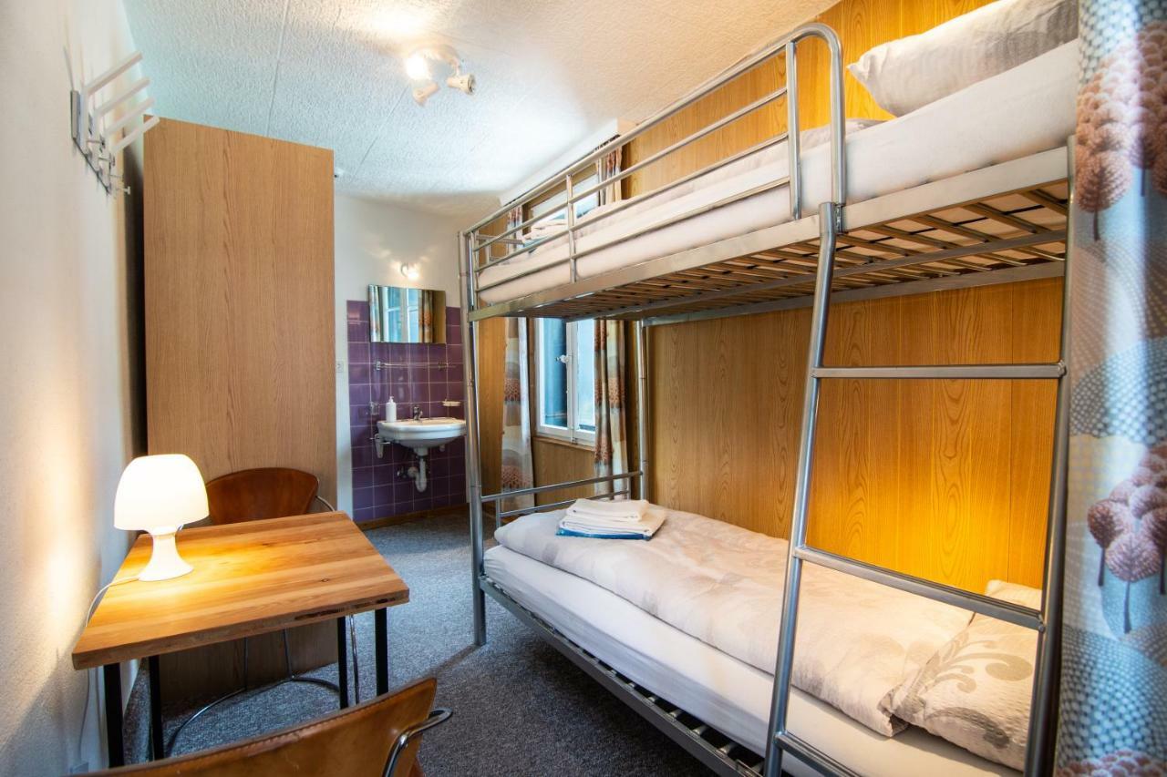 Weisses Roessli Otel Leukerbad Dış mekan fotoğraf