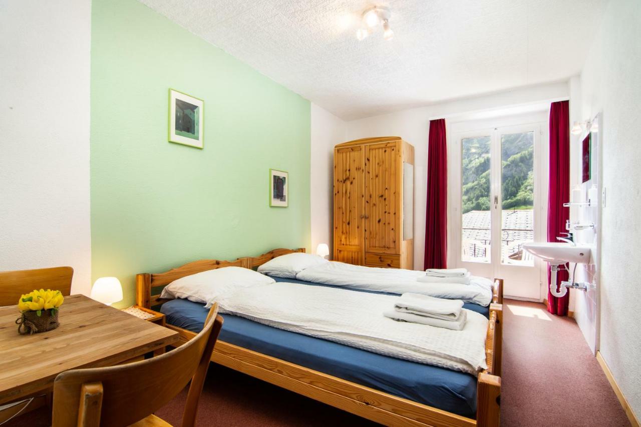 Weisses Roessli Otel Leukerbad Dış mekan fotoğraf